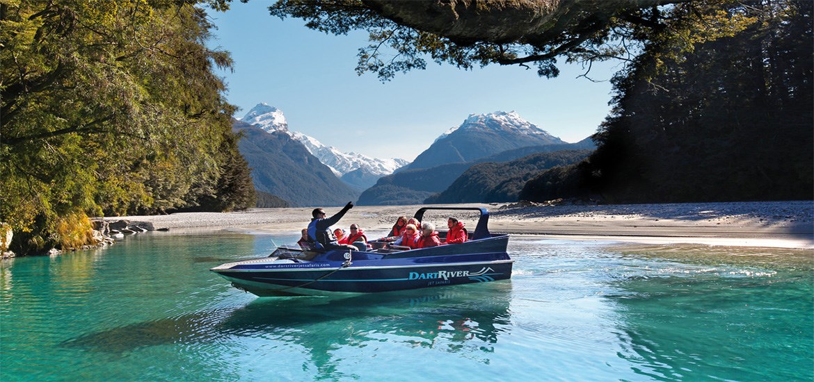 https://www.southernjourneys.co.nz/images/day_tours_activities/dart_river.jpg