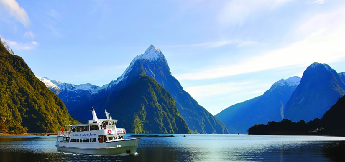 Milford Sound Tour and Jetboat Combo